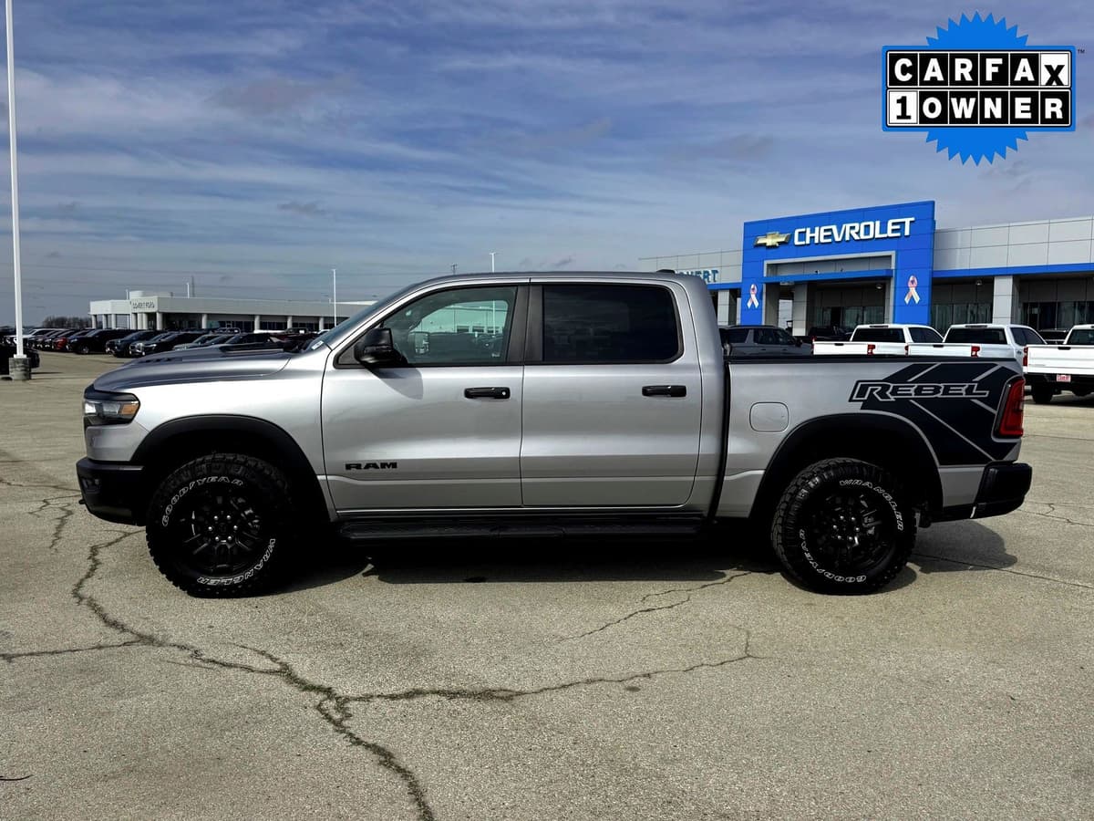 2025 Ram 1500 - Image 9