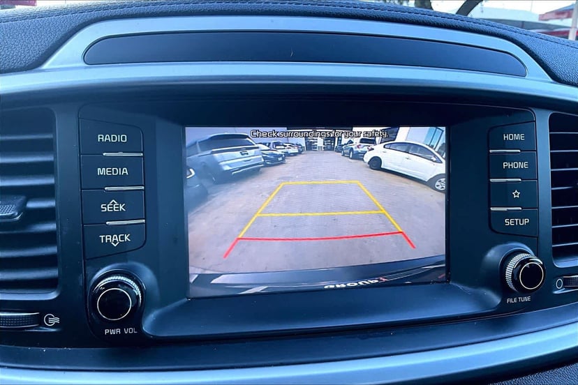 2019 Kia Sorento - Image 28