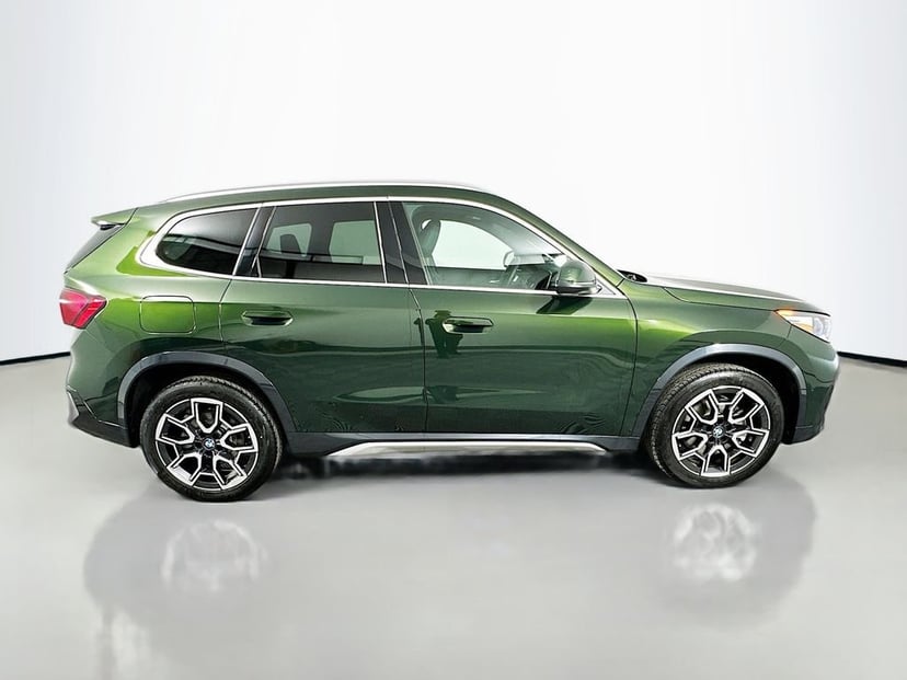 2025 BMW X1 - Image 4