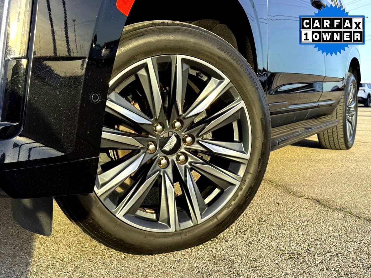 2023 Cadillac Escalade - Image 2
