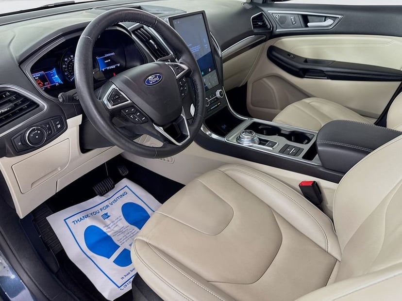 2022 Ford Edge - Image 11