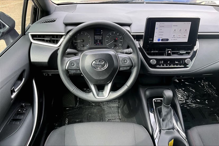 2025 Toyota Corolla - Image 6