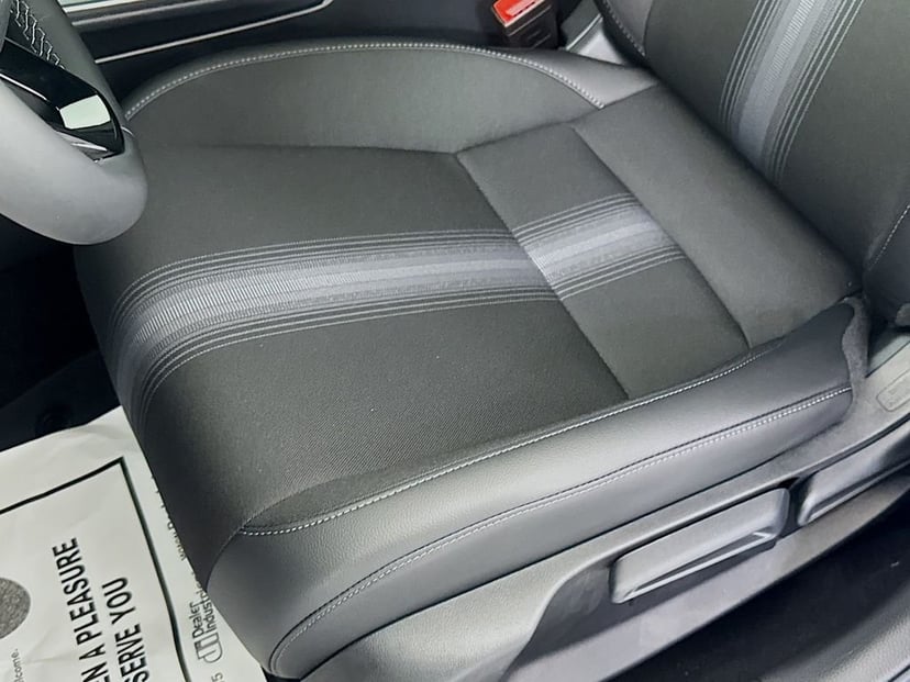 2026 Honda Civic Hybrid - Image 28