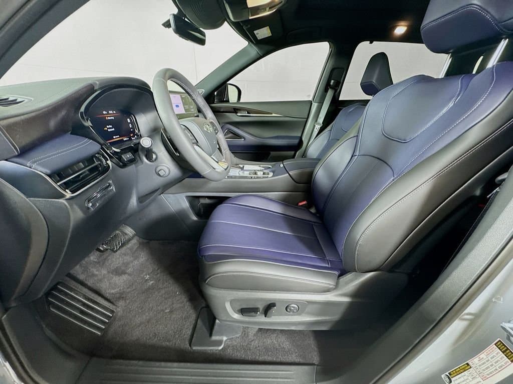 2026 INFINITI QX60 - Image 25