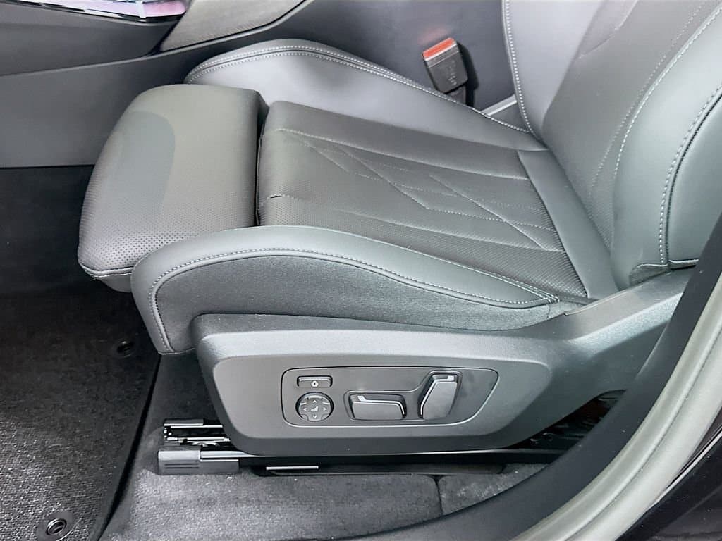 2026 BMW X3 - Image 21