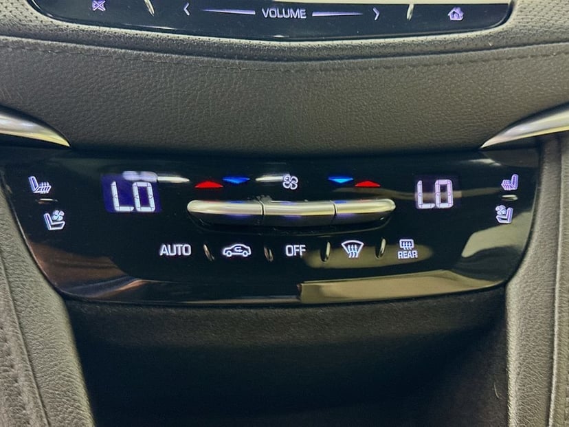 2018 Cadillac XT5 - Image 20