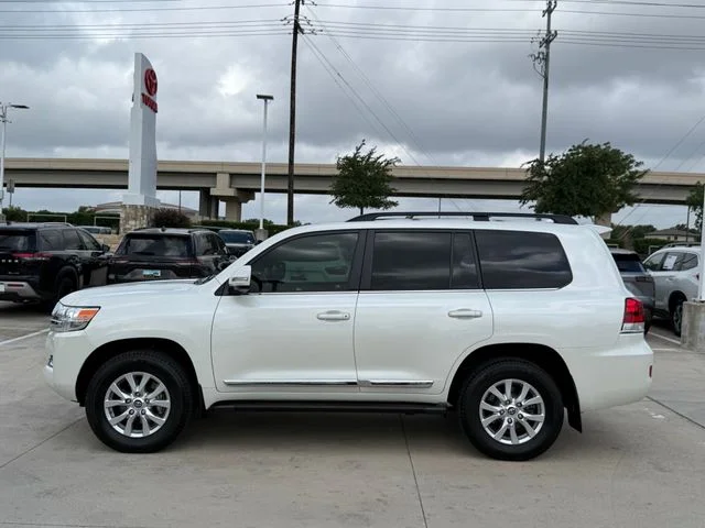 2021 Toyota Land Cruiser - Image 7