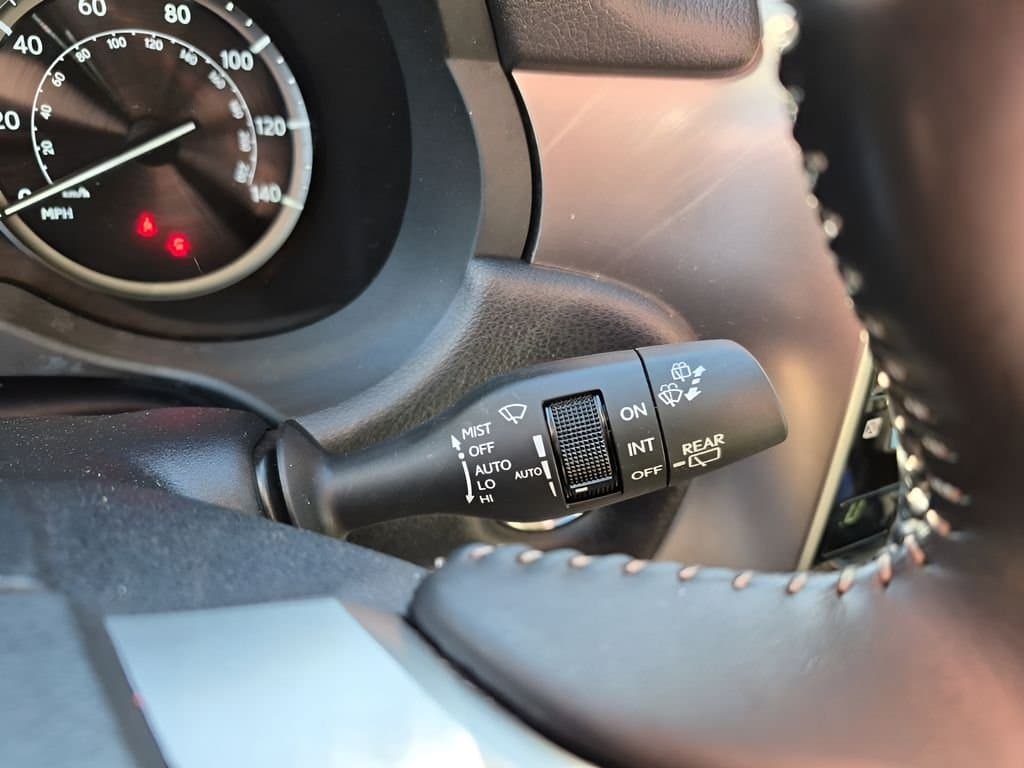 2023 Lexus GX - Image 38