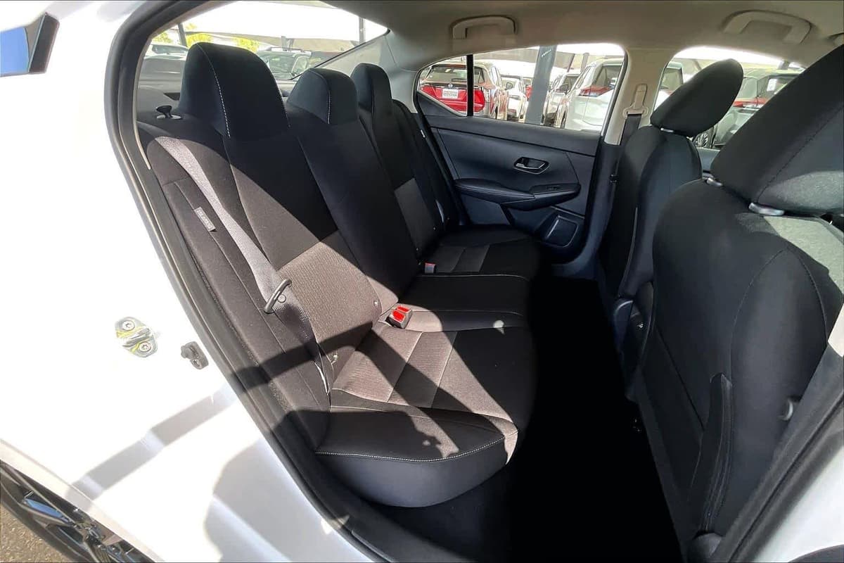 2025 Nissan Sentra - Image 20