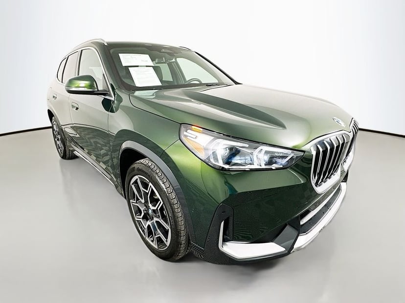 2025 BMW X1 - Image 1