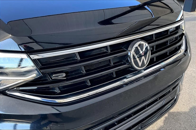 2024 Volkswagen Tiguan - Image 30