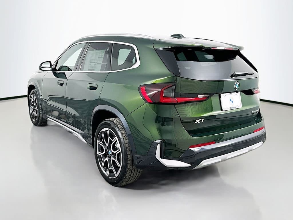 2025 BMW X1 - Image 7