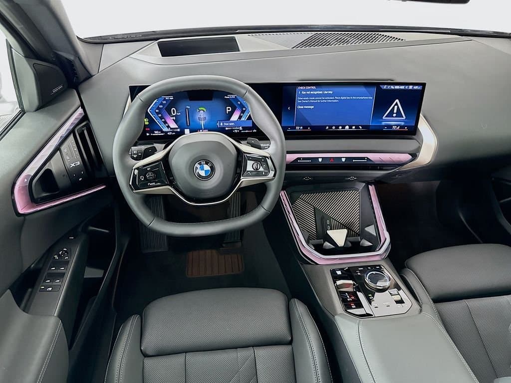 2025 BMW X3 - Image 21