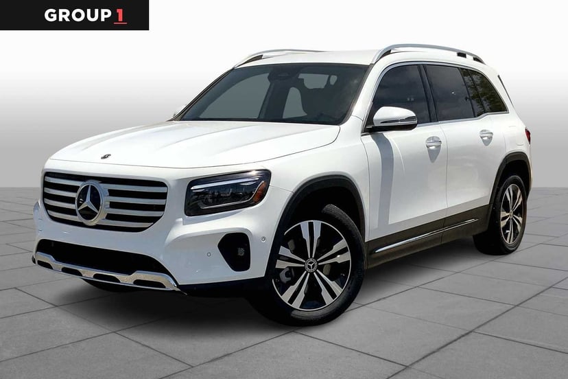 2025 Mercedes-Benz GLB 250 - Image 1
