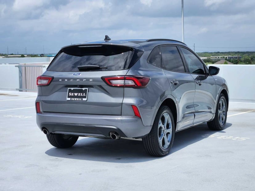 2024 Ford Escape - Image 7
