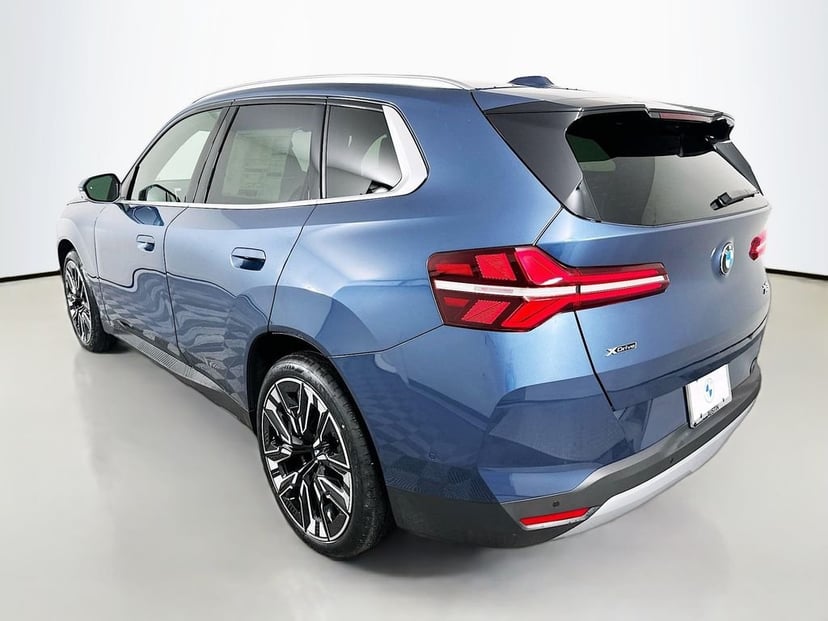 2026 BMW X3 - Image 7