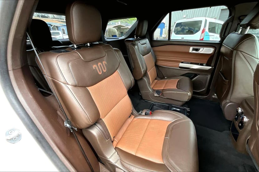 2021 Ford Explorer - Image 20