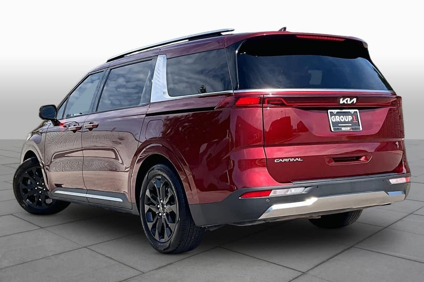 2024 Kia Carnival - Image 12