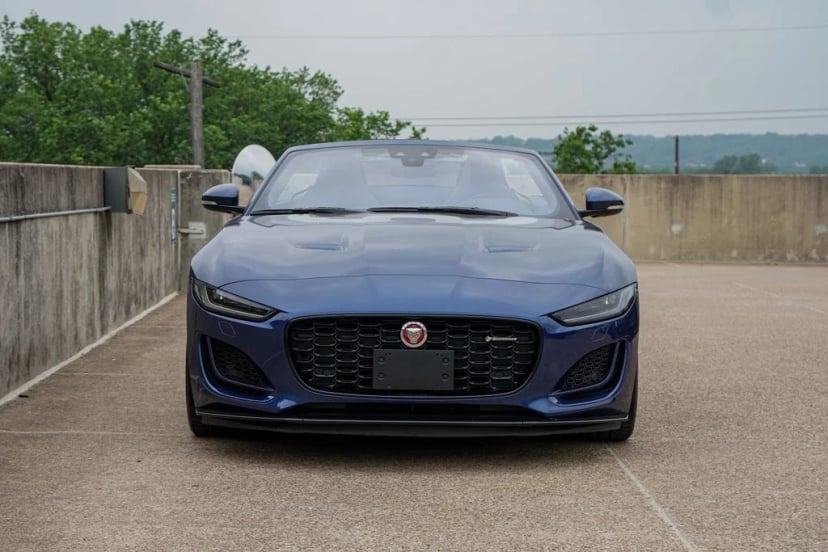 2023 Jaguar F-TYPE - Image 5