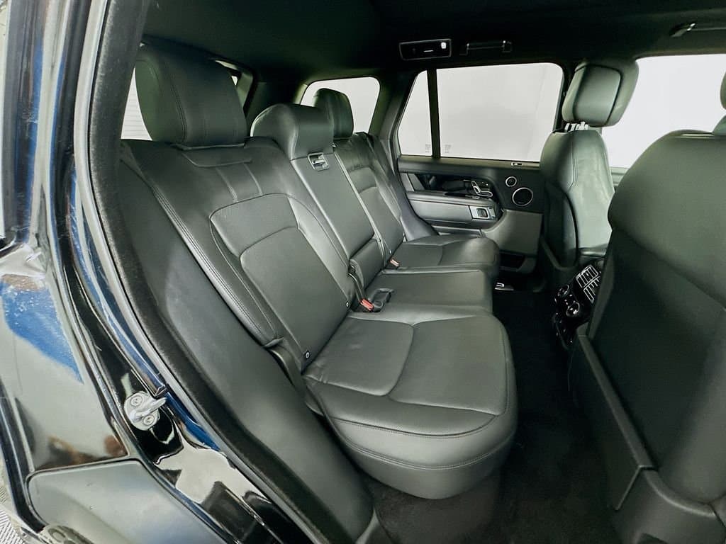 2018 Land Rover Range Rover - Image 28