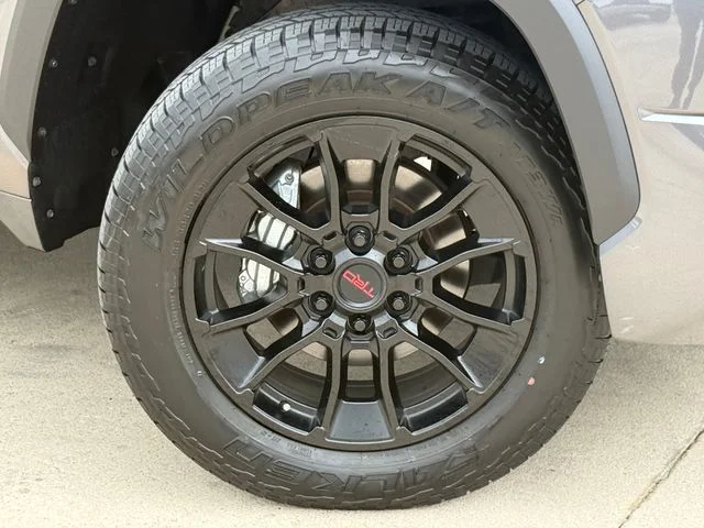 2024 Toyota Tundra - Image 2