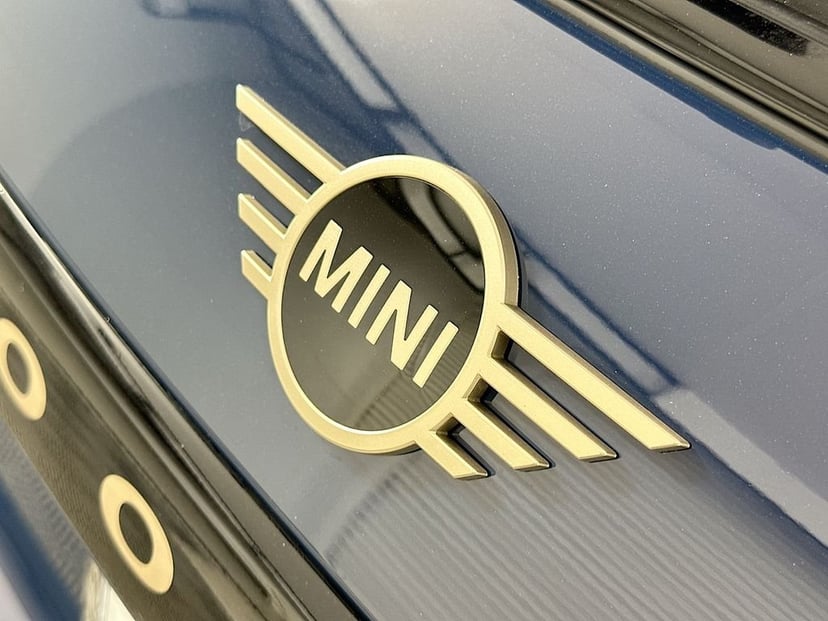 2026 MINI 2 Door - Image 21
