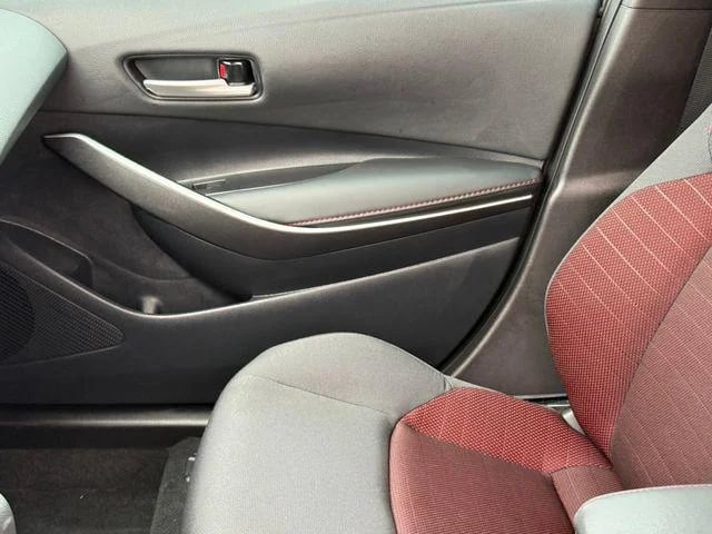 2025 Toyota Corolla - Image 41