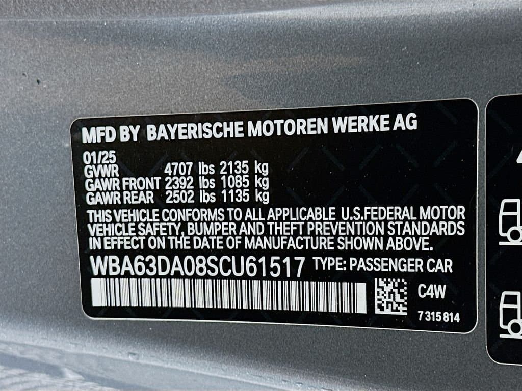 2025 BMW 4 Series - Image 23