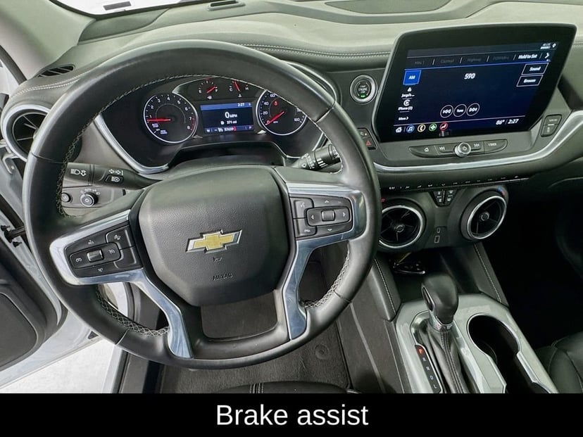 2023 Chevrolet Blazer - Image 12