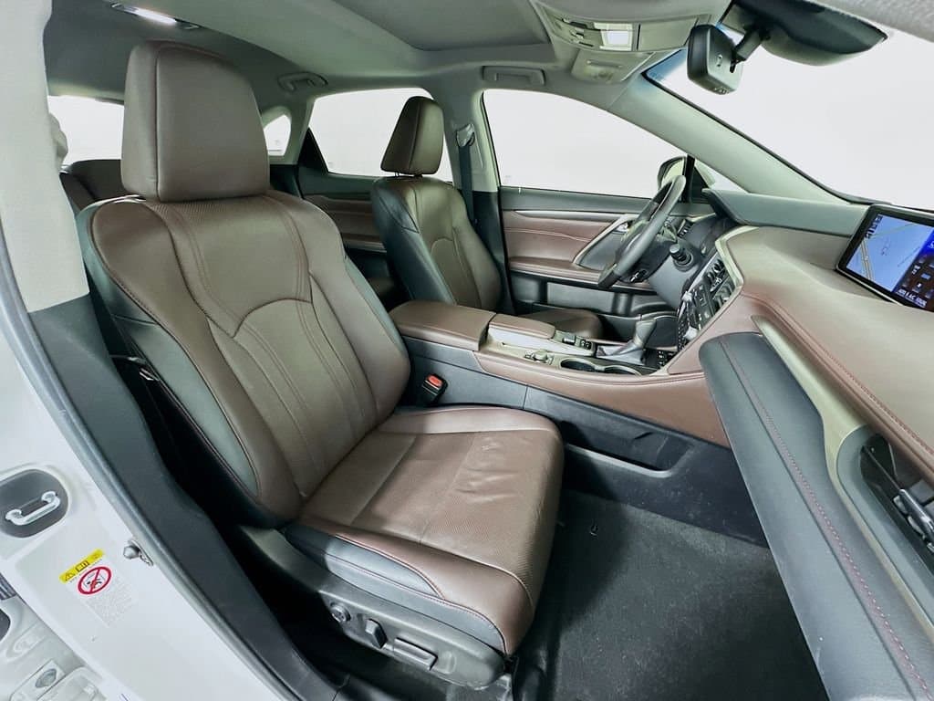 2016 Lexus RX - Image 29