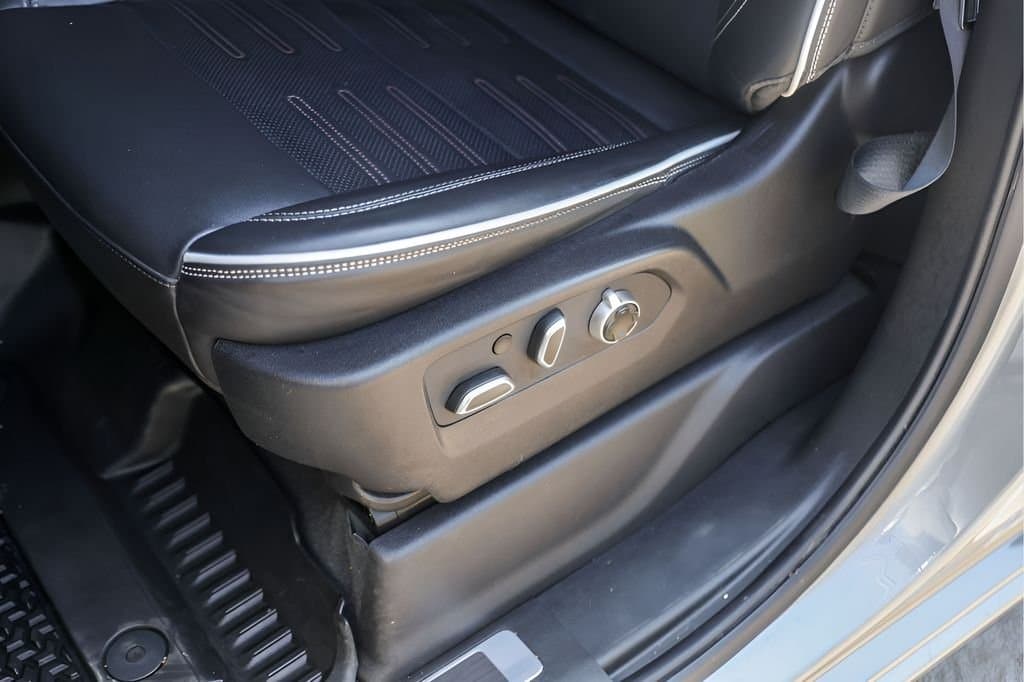 2024 GMC Sierra 1500 - Image 11