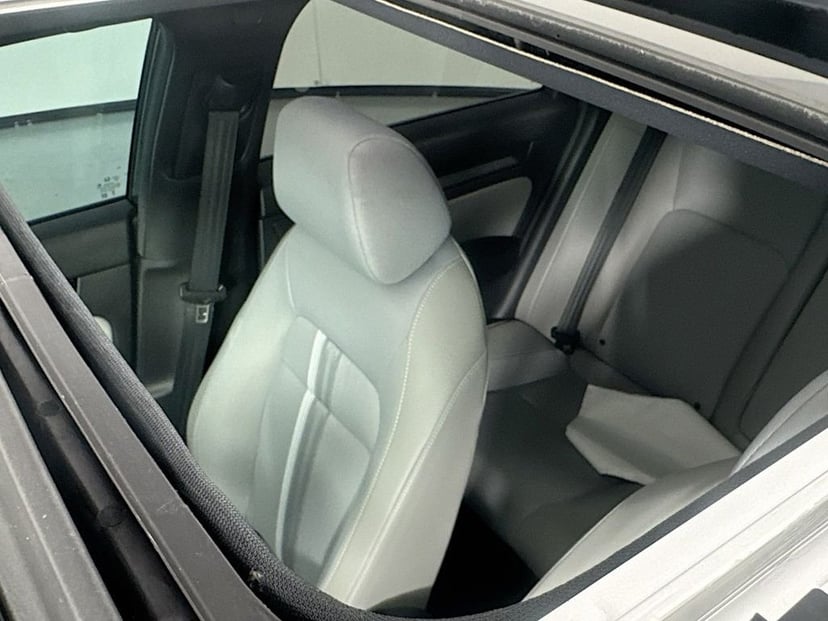 2026 Honda Civic Hybrid - Image 31