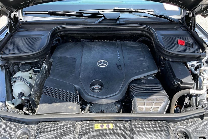 2023 Mercedes-Benz GLS 450 - Image 32
