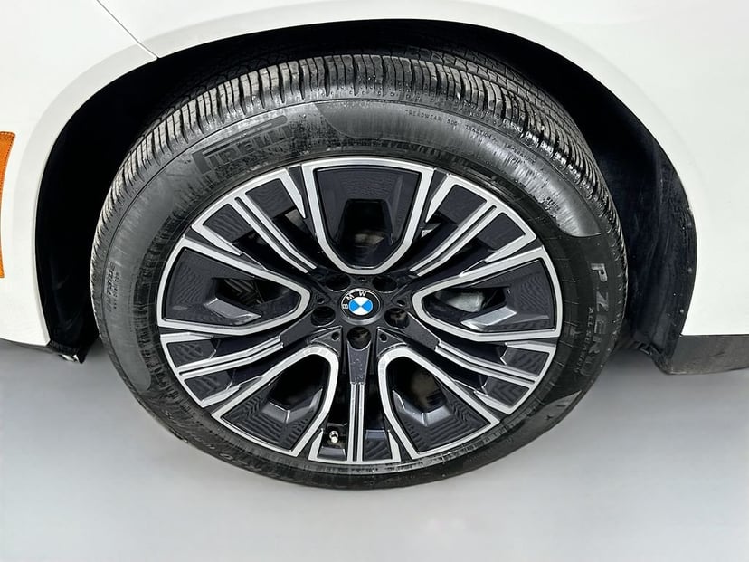 2025 BMW X3 - Image 30