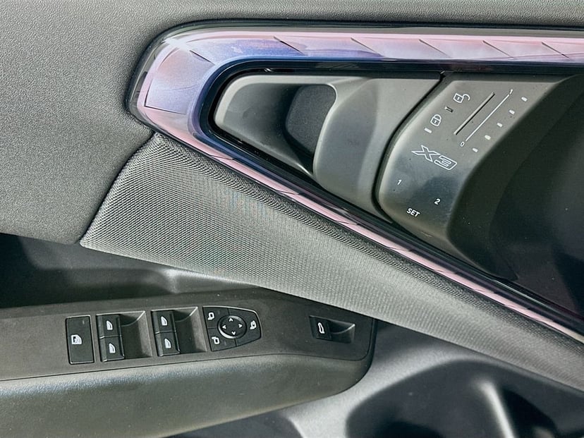 2025 BMW X3 - Image 17
