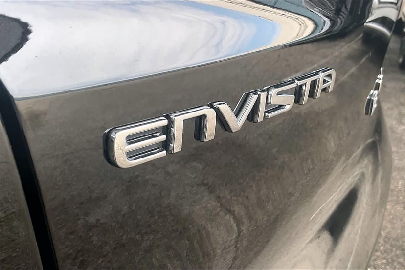 2024 Buick Envista - Image 10