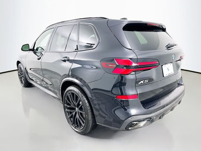 2026 BMW X5 - Image 7