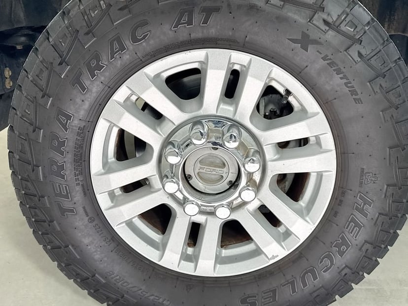 2017 Ford F-250SD - Image 35