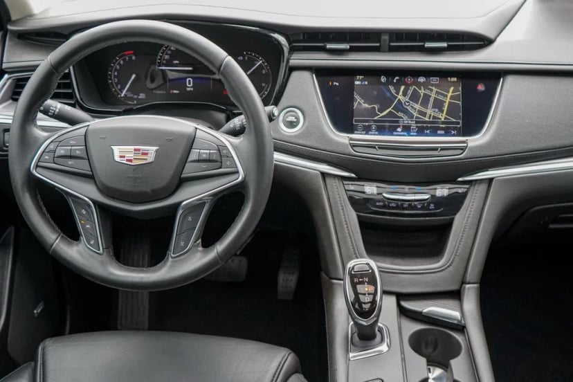 2019 Cadillac XT5 - Image 29