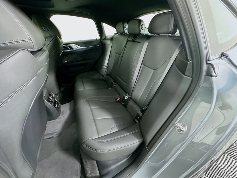 2026 BMW i4 - Image 17