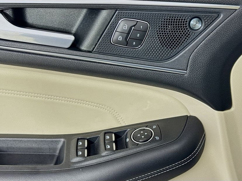 2022 Ford Edge - Image 22