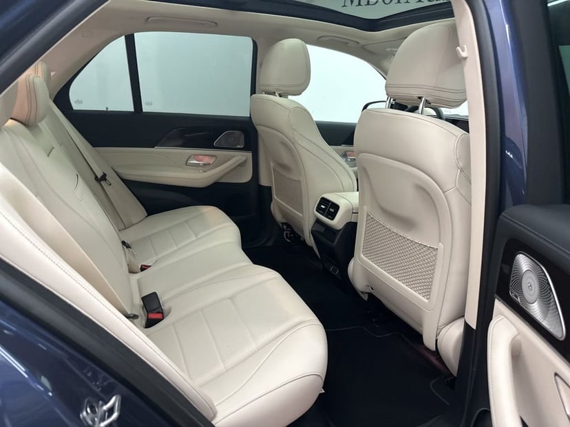 2026 Mercedes-Benz GLE - Image 20