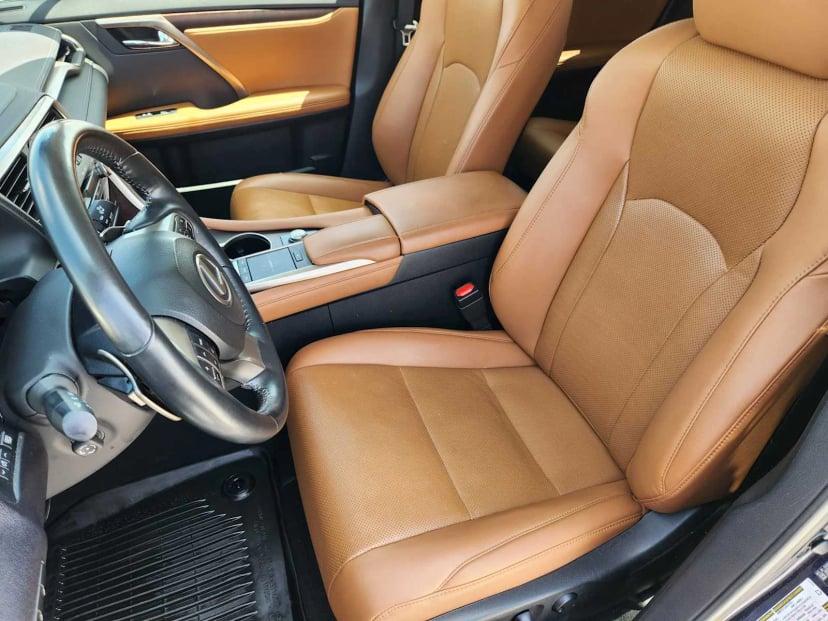 2022 Lexus RX 350 - Image 12