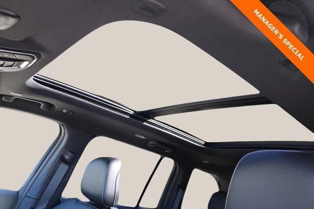 2025 Jeep Grand Cherokee - Image 11