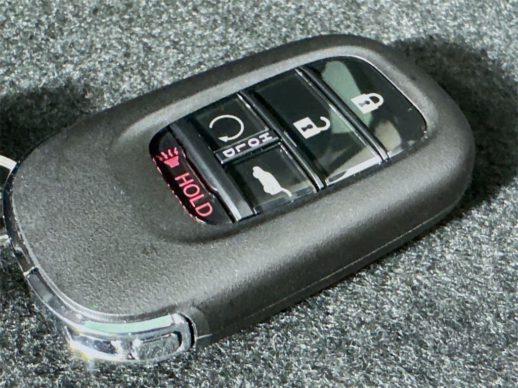 2025 HONDA Pilot - Image 42