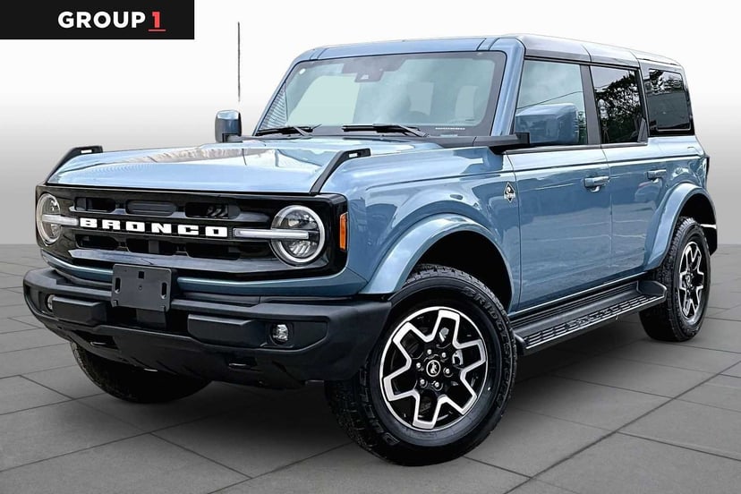 2025 Ford Bronco - Image 1