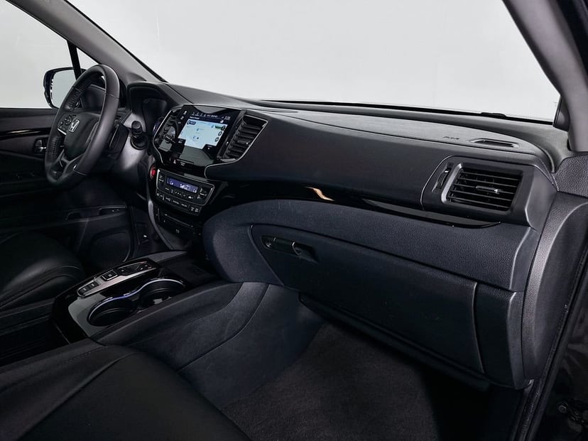 2021 Honda Pilot - Image 32