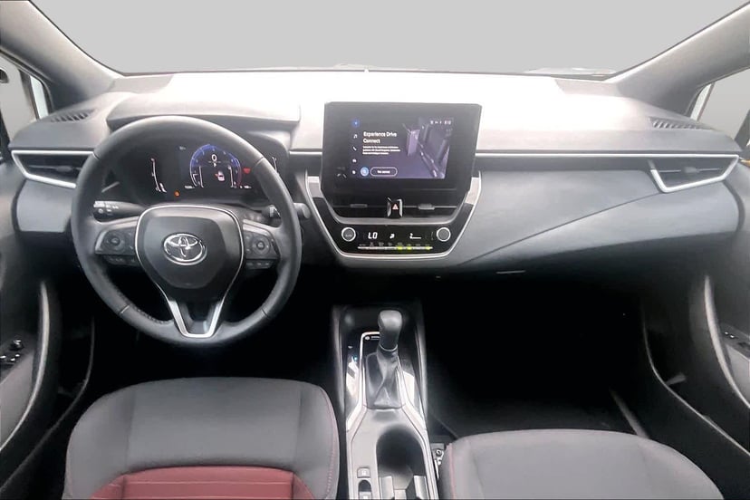 2026 Toyota Corolla - Image 15