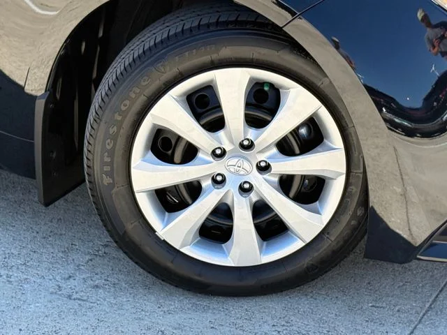 2026 Toyota Corolla - Image 2