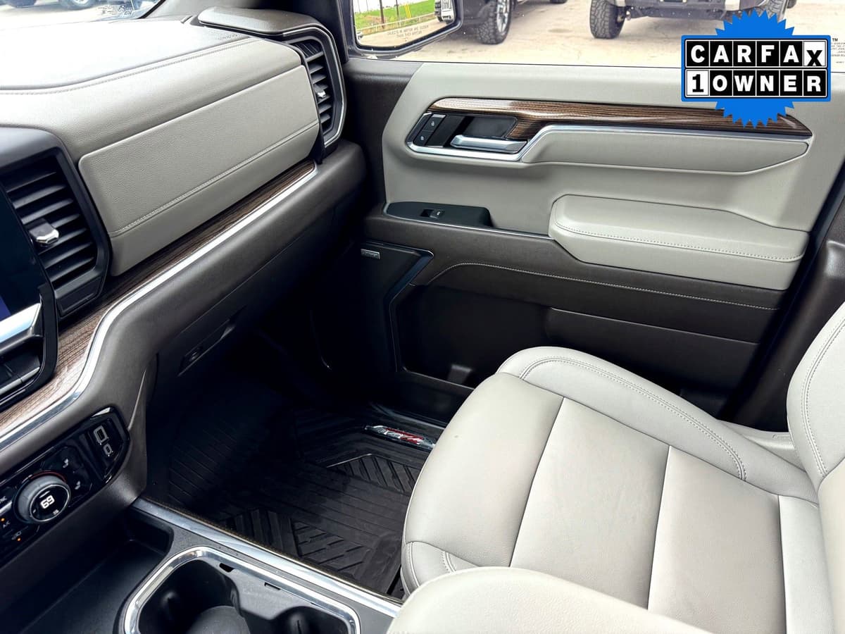 2024 Chevrolet Silverado 1500 - Image 28